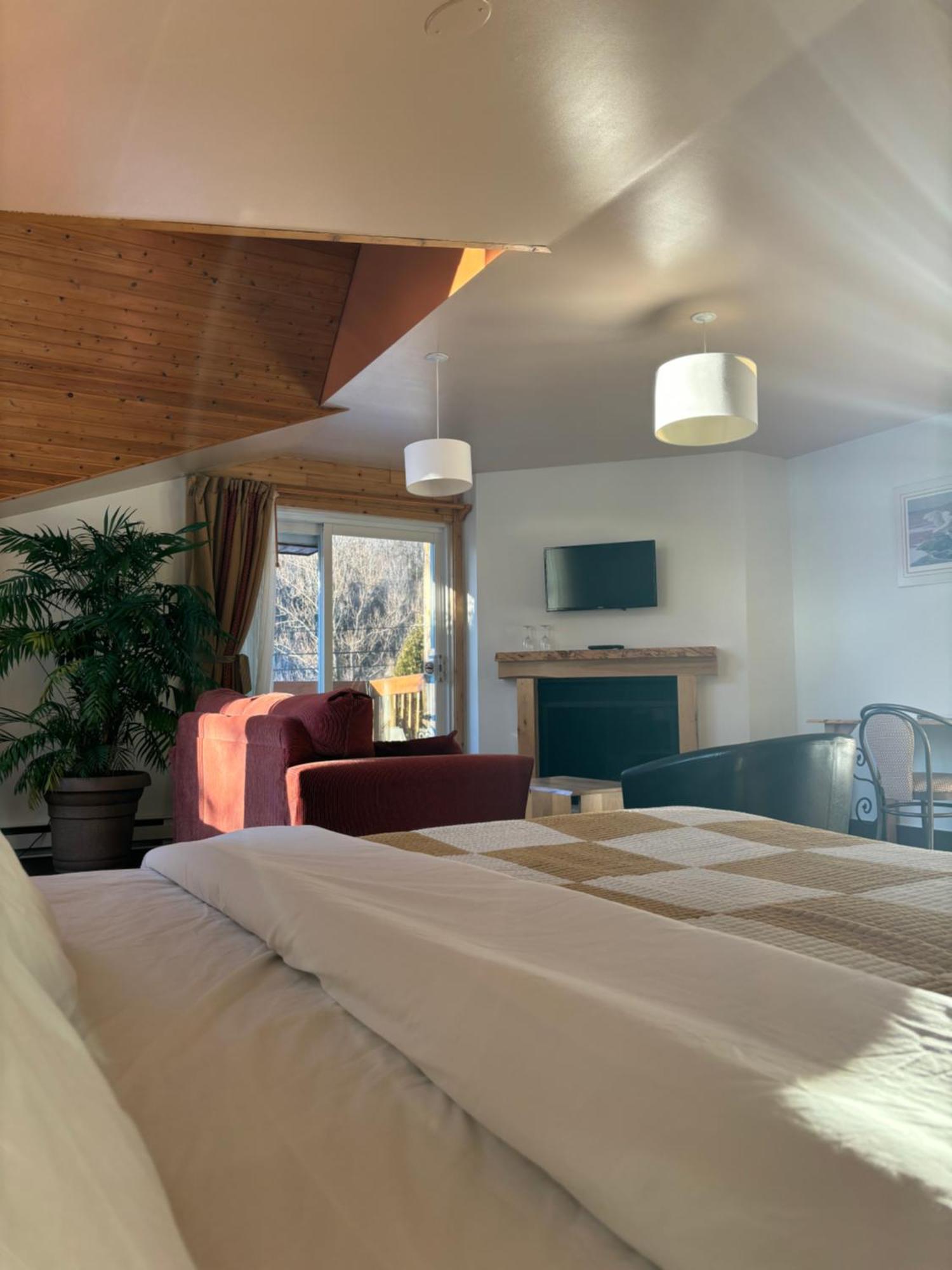 Auberge Du Jardin Petit-Saguenay 외부 사진